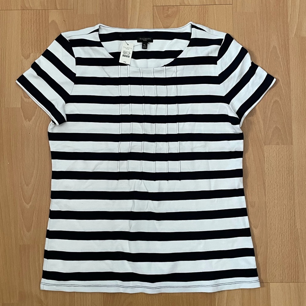 NEW! WHITE W/ NAVY STRIPE TOP